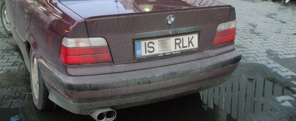 Un BMW E36 a fost surprins pe strazile din Bucuresti cu numere de Romania! (1 aprilie) Un BMW E36 a fost surprins pe strazile din Bucuresti cu numere de Romania! (1 aprilie)