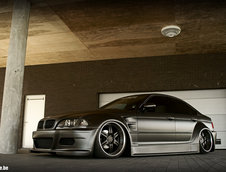 Un BMW E46 modificat!