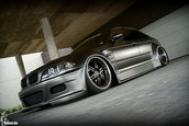 Un BMW E46 modificat!