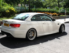 Un BMW M3 E93 gata de vacanta