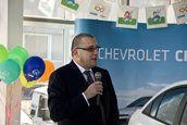 Un Chevrolet Cruze pentru tinerii din Organizatia SOS Satele Copiilor din Sibiu