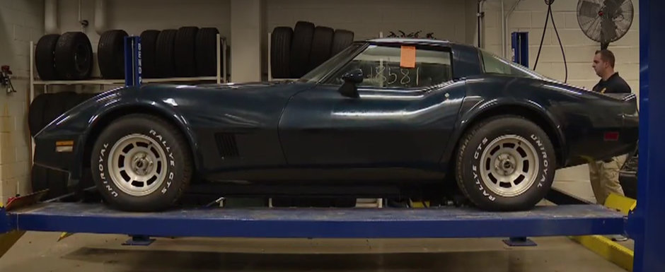 Un CORVETTE furat de nou in urma cu 38 de ani tocmai a fost gasit. In ce stare este masina Un CORVETTE furat de nou in urma cu 38 de ani tocmai a fost gasit. In ce stare este masina