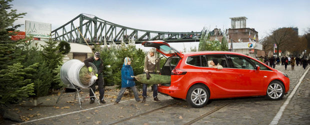 Un Craciun fericit cu modelele spatioase si flexibile de la Opel