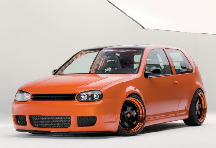 Un dovleac intarziat de Halloween: Golf IV GTI