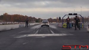 Un Evo 8 complet tunat 'danseaza' catre un NOU RECORD MONDIAL