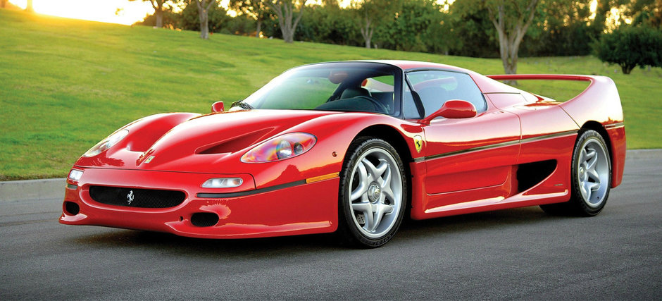 Un Ferrari F50 este de vanzare si valoreaza peste 2 milioane de dolari