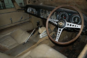 Un Jaguar E-Type original din 1963 legat de The Beatles a fost gasit intr-un hambar