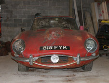 Un Jaguar E-Type original din 1963 legat de The Beatles a fost gasit intr-un hambar