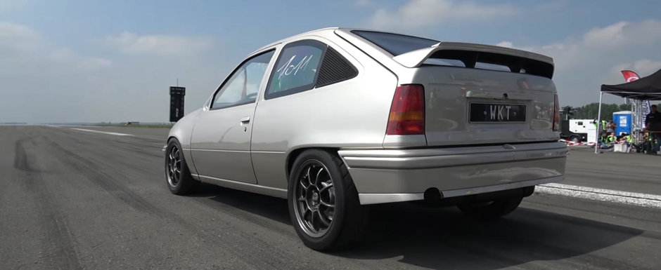 Un KADETT cu 1260 de cai sub capota si tractiune integrala este cel mai tare lucru pe care-l vei vedea azi Un KADETT cu 1260 de cai sub capota si tractiune integrala este cel mai tare lucru pe care-l vei vedea azi