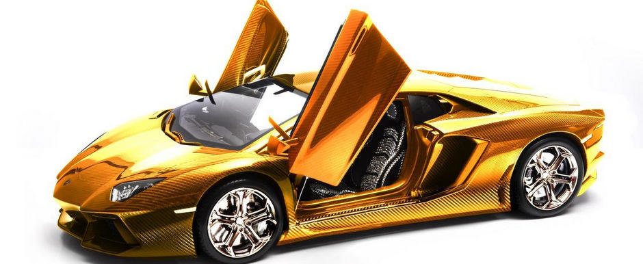 Un Lamborghini placat cu aur, cea mai scumpa macheta din lume