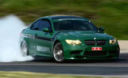 Un M3 E92 de 550 CP si ... foarte verde