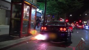 Un Nissan Skyline GT-R provoaca scandal si haos in Londra