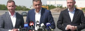 Un nou drum national se va deschide, in Romania, in perioada imediat urmatoare. Pe santierul de aproape 47 de milioane de euro sunt acum mobilizati 300 de muncitori si 200 de utilaje