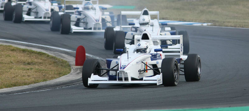 Un roman a incheiat pe podium sezonul 2012 din Formula BMW Talent Cup