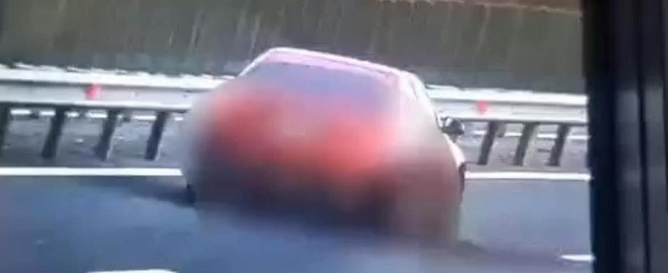 Un sofer de 24 de ani a ramas fara permis pentru 120 de zile dupa ce a condus cu 223 km/h pe un drum cu limita de viteza de 130 km/h
