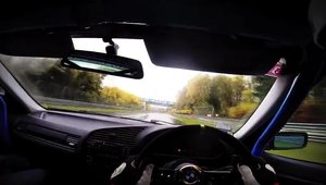 Un tur pe ploaie, la Nurburgring, la bordul unui BMW modificat