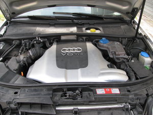 unde se afla centralina cutiei automate la audi A6 2,5 din 2002 155cv ?