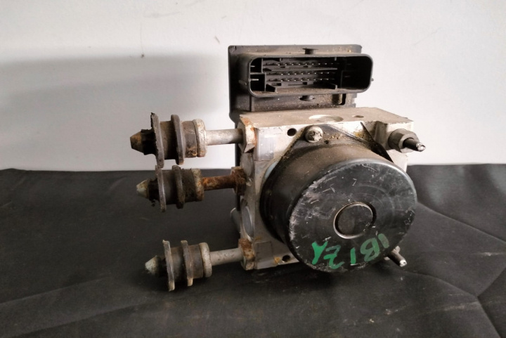 Unitate ABS 1.2 B 6R0907379, 6R0614117 Volkswagen VW Polo 4 9N [facelift] [2005 - 2009]