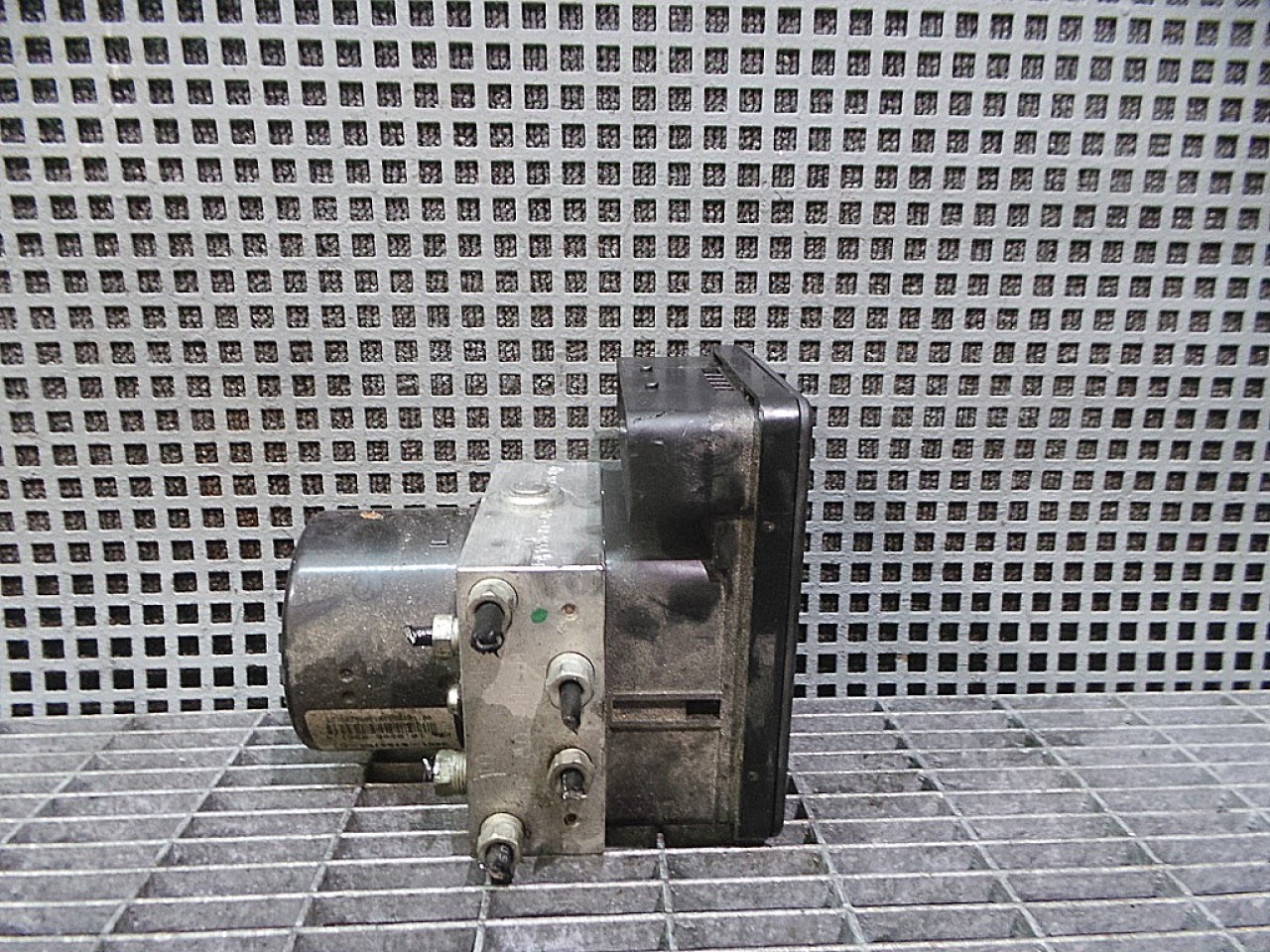 UNITATE ABS BMW SERIA 3 E 90 SERIA 3 E 90 2.0 D - (2004 2007)