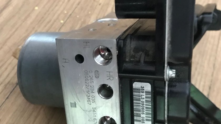 Unitate abs BMW X3 E83 2006 cod 0265234035 34516762059-01