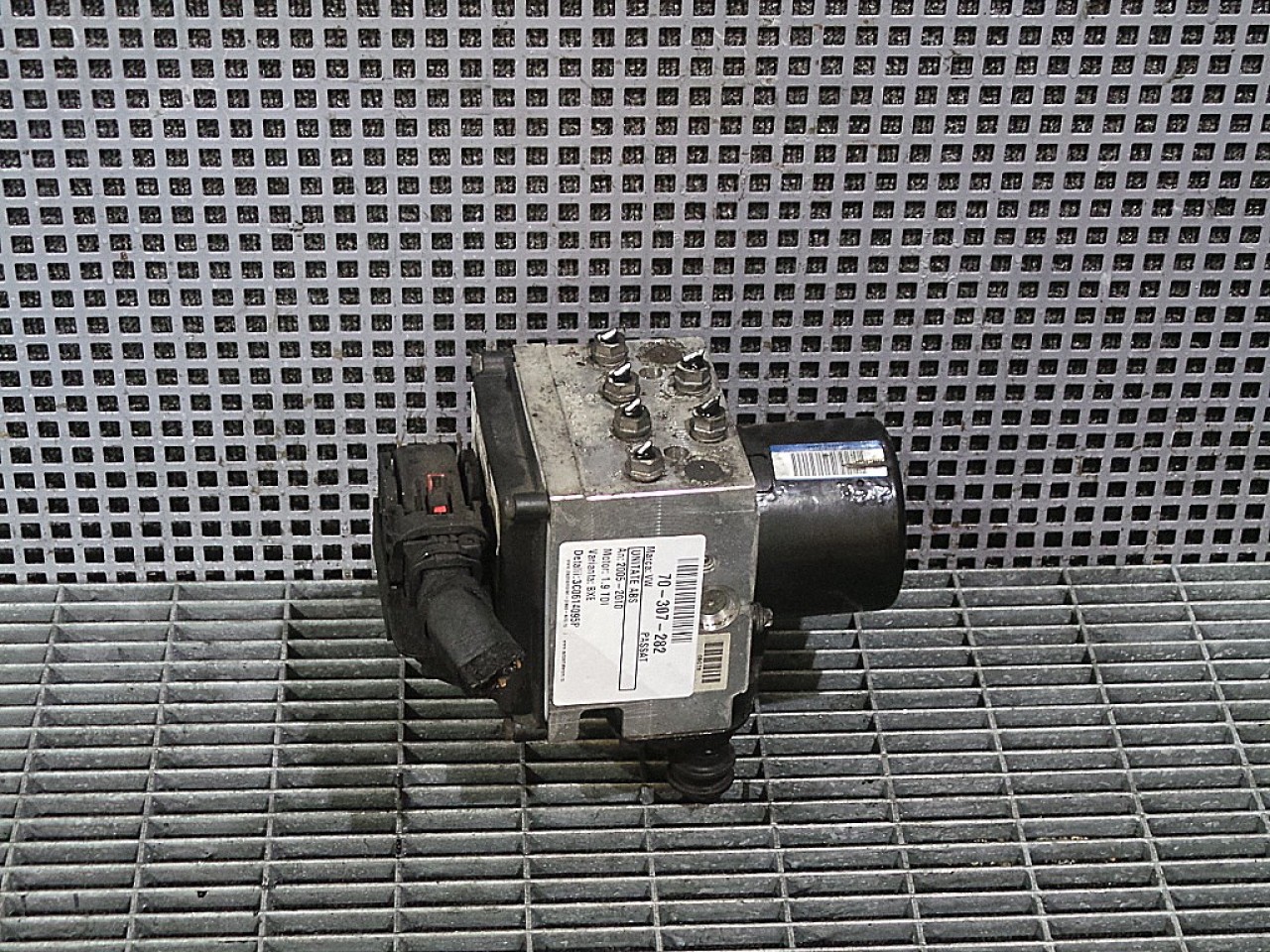 UNITATE ABS VW PASSAT PASSAT 1.9 TDI - (2005 2010)