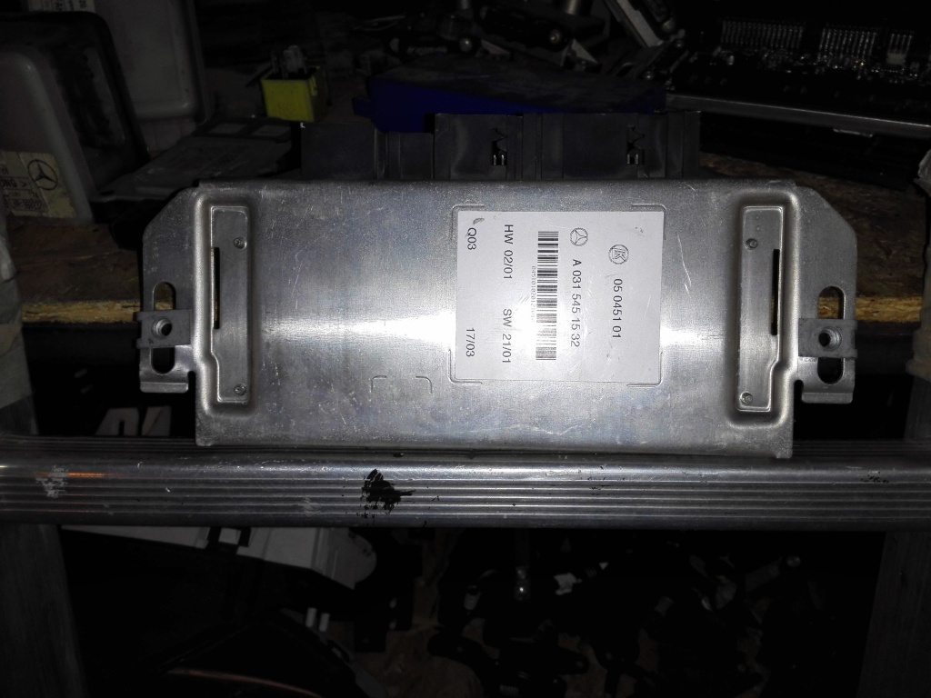 Unitate control de tractare Mercedes S class w220 A0315451532