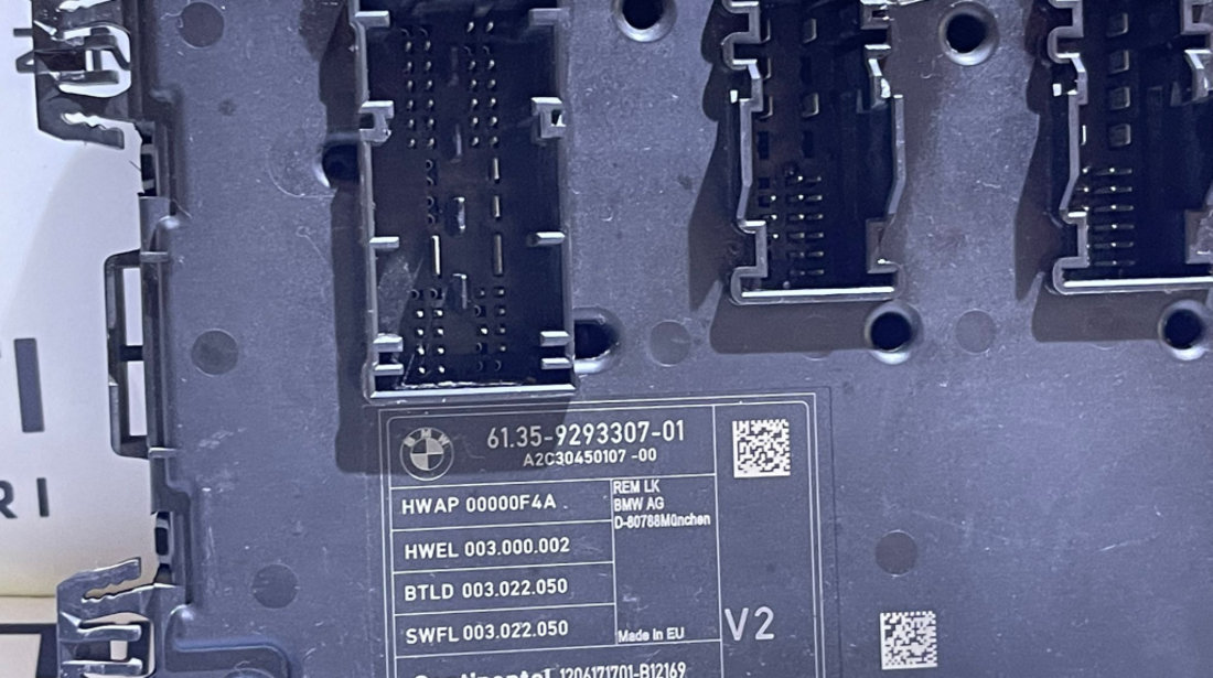 Unitate Modul Calculator Panou Tablou Sigurante Relee Confort Confort BMW Seria 3 F30 F31 F80 2011 - 2019 Cod 9293307 6135929330701 A2C30450107