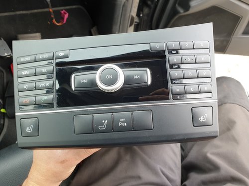 Unitate Navigatie Mercedes E Class W212 Harman/Becker cod A2129003808