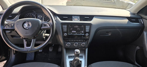 Unitate navigatie Skoda Octavia 3 1.6 TDI cod motor CXX an 2016