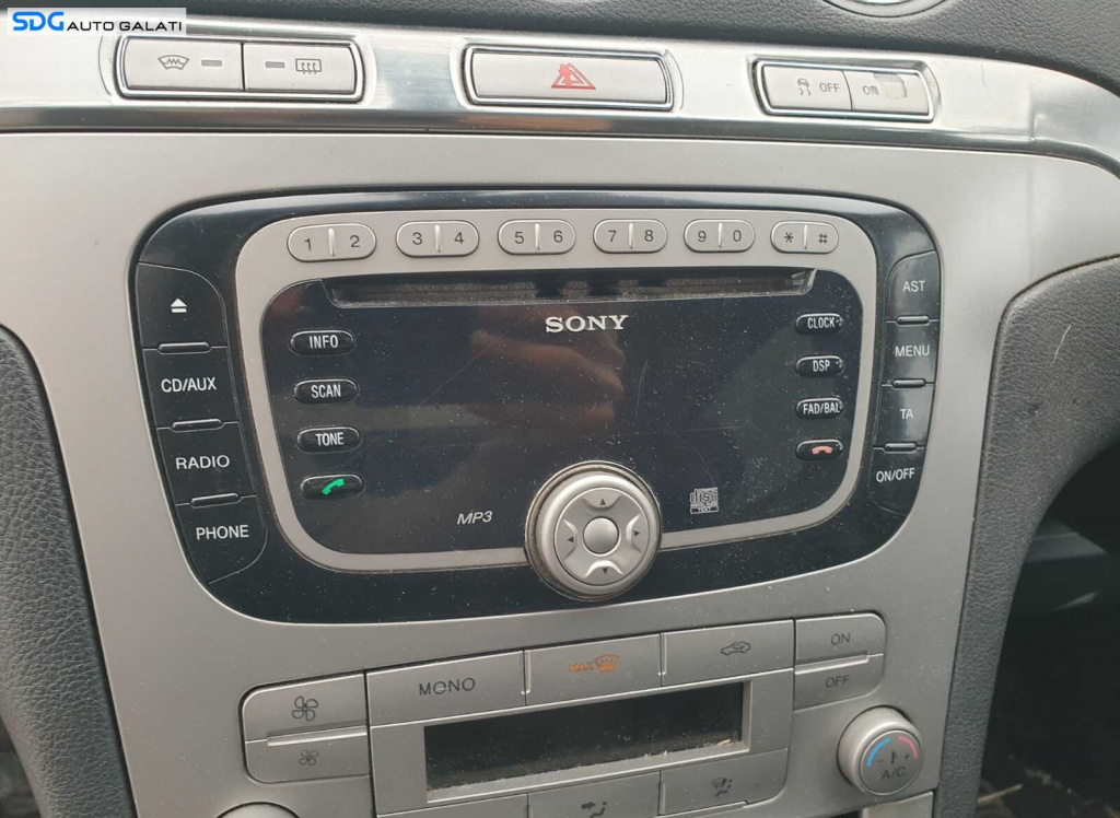 Unitate Radio CD CD Player AUX Sony CDX Ford Focus 2 2004 - 2010 [K5201]