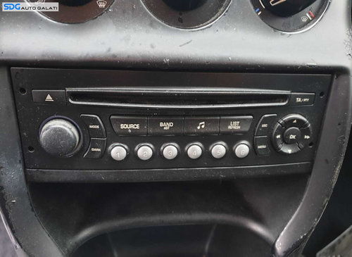 Unitate Radio CD Player Citroen C3 2009 - 2016 [0686]