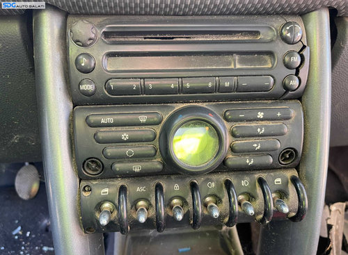 Unitate Radio CD Player cu Defect Mini Cooper R50 R53 2001 - 2006