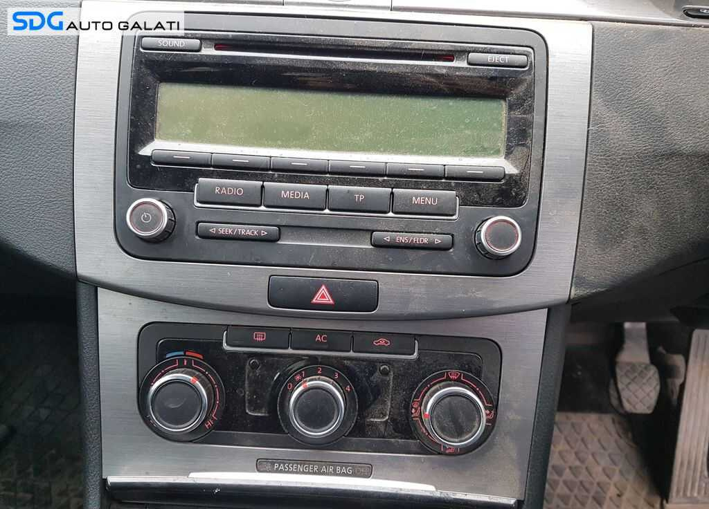Unitate Radio CD Player VW Passat B7 2010 - 2015