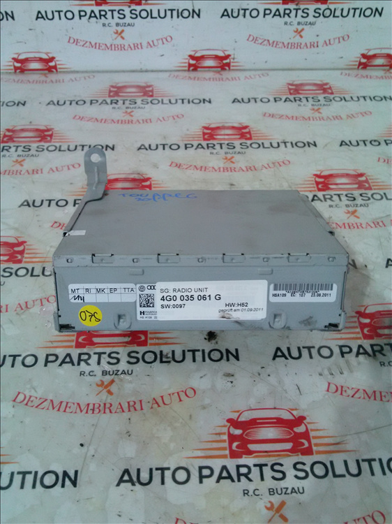 Unitate radio VOLKSWAGEN TOUAREG an fabr. 2014