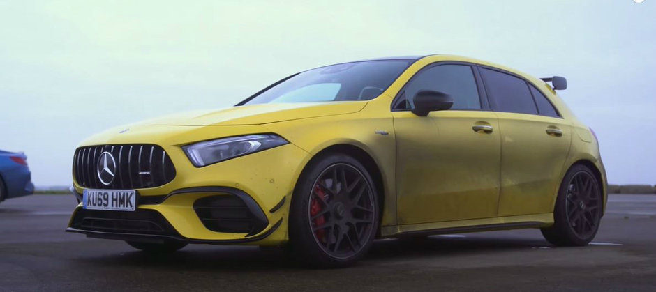 Unul este un hot-hatch mega rapid iar celelalt cel mai puternic BMW de serie din istorie. Care-i mai tare la liniute