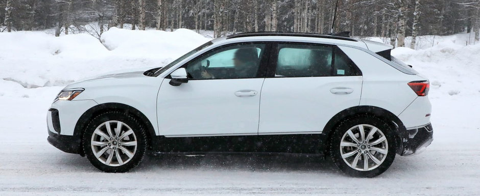 Urmatoarea masina de la Volkswagen, surprinsa pentru prima oara in teste. Acesta ar putea fi ultimul model nou cu motor termic pe care nemtii il lanseaza in Europa Urmatoarea masina de la Volkswagen, surprinsa pentru prima oara in teste. Acesta ar putea fi ultimul model nou cu motor termic pe care nemtii il lanseaza in Europa