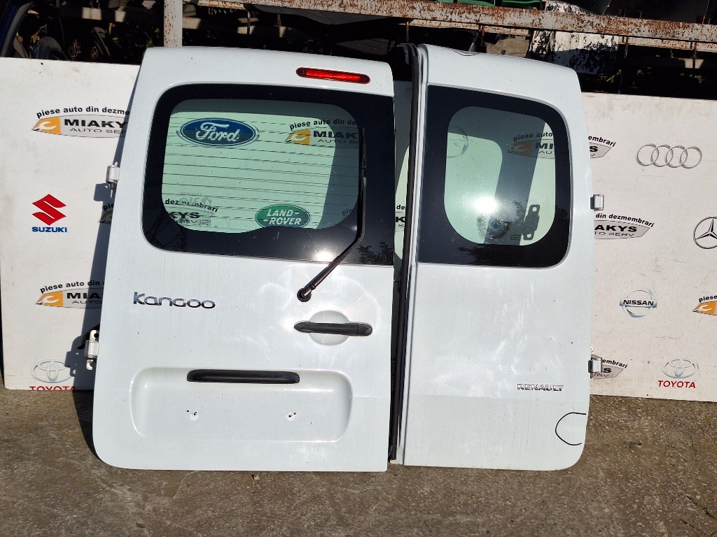 Usa Batanta dreapta spate completa Renault kangoo 2 maxi an 2019 cu mic defect