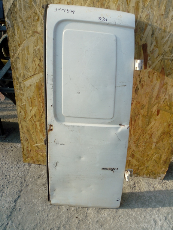 Usa Batanta Spate Fiat Doblo (223, 119) 2000-2009 Dreapta