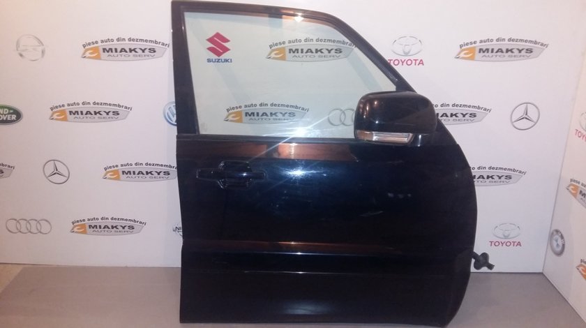 Usa dr fata Mitsubishi Pajero 4 2008-2011