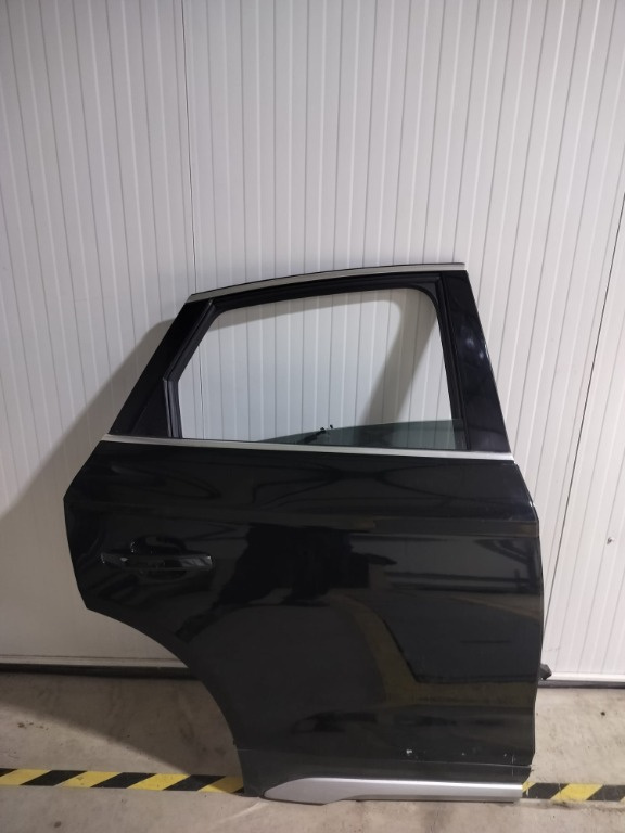 Usa dr spate Audi Q5 FY 2023-2024 facelift-