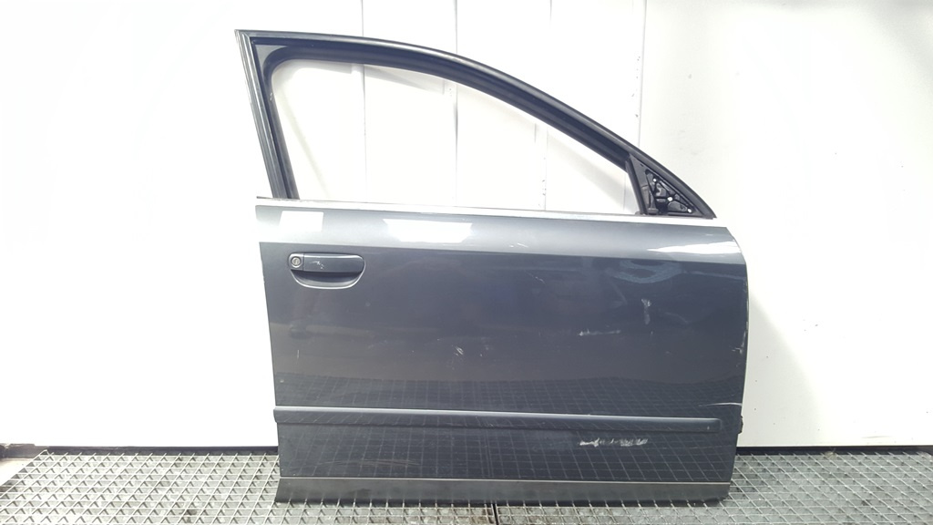 Usa dreapta fata, Audi A4 (8E2, B6) (id:378641)