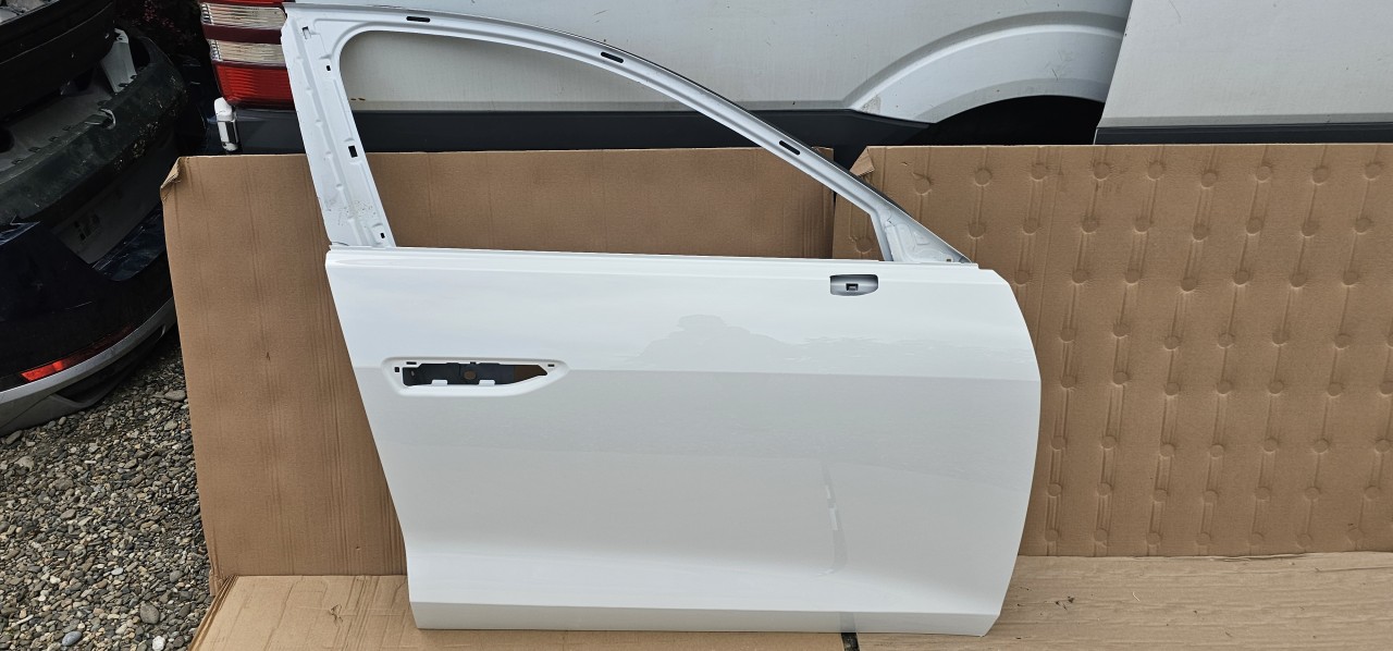 Usa dreapta fata Audi A5 B10 2024 2025
