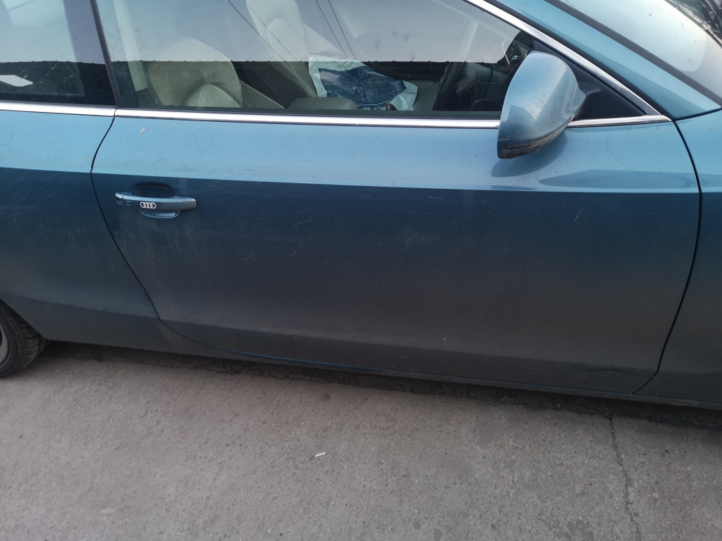 Usa dreapta fata Audi A5 Coupe 2.7 TDI