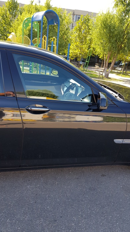 USA DREAPTA FATA BMW F01 SERIA 7 AN 2010