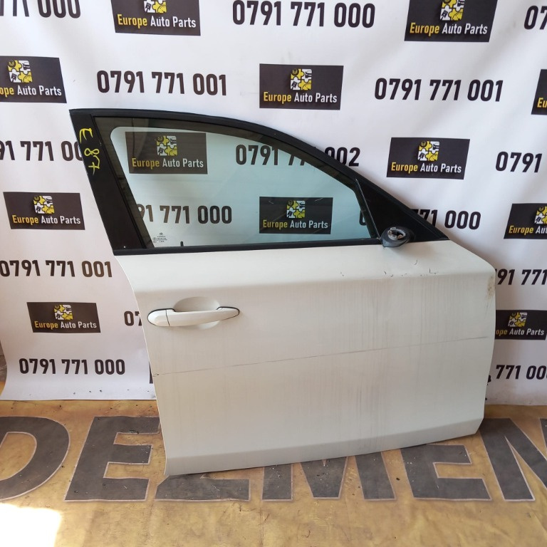 Usa dreapta fata BMW seria 1 E87 116D cod motor N47 D20C an 2011