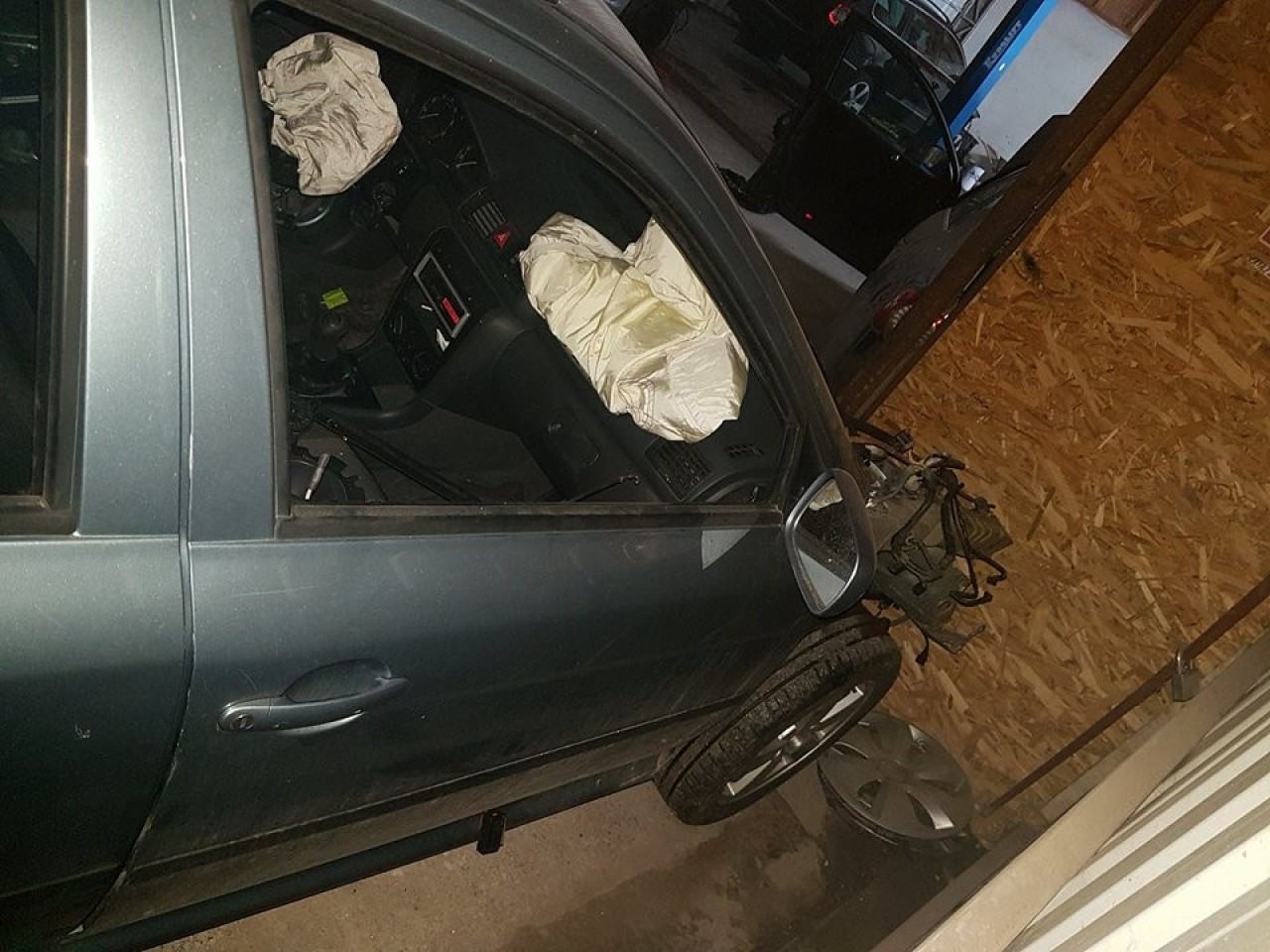 Usa dreapta fata cod culoare 9151 skoda octavia 1 1999-2010
