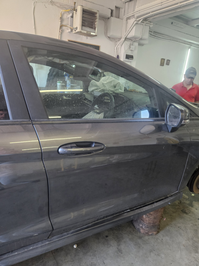 Usa dreapta fata Ford Fiesta Hatchback - Benzina 2020, -