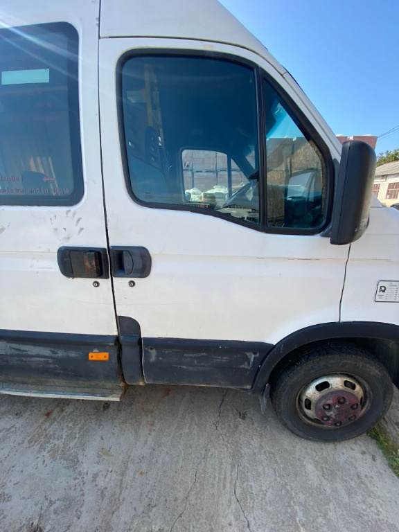 Usa dreapta fata Iveco Daily 3 50C13 , 2.8 HPI tip motor 8140.43S an 2006