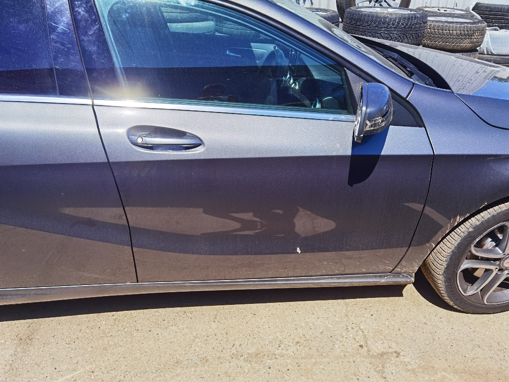Usa dreapta fata Mercedes Benz A clsss 200 cdi w176