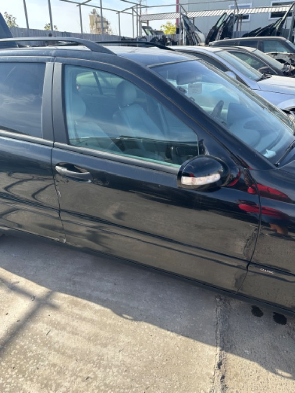 Usa dreapta fata Mercedes c class w203